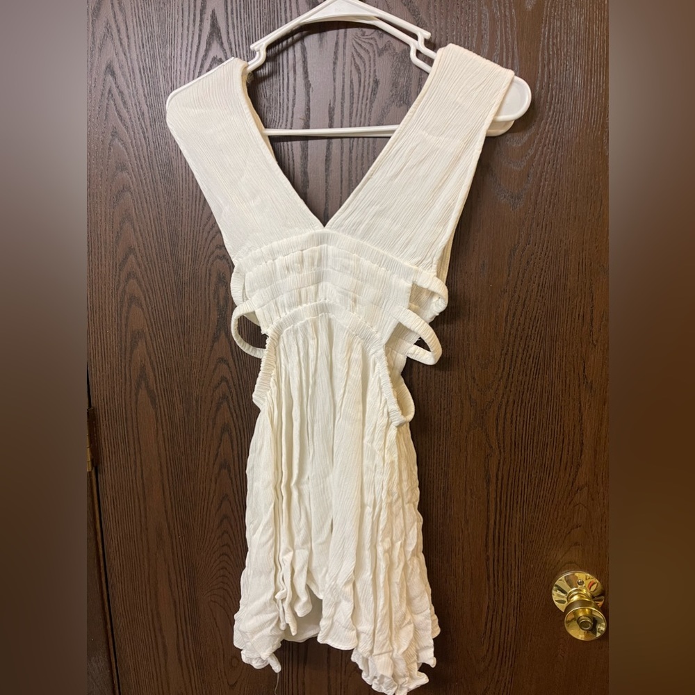White sexy dress - Picture 1 of 3